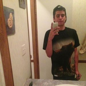 Meet your Posher, Julio